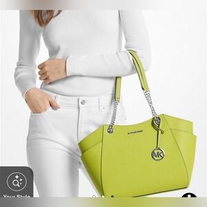 Original and New Michael kors Jet Set Large Saffiano Shoulder Bag